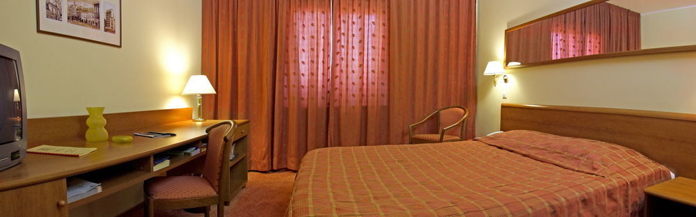 Hotel Braszów Zewnętrze zdjęcie