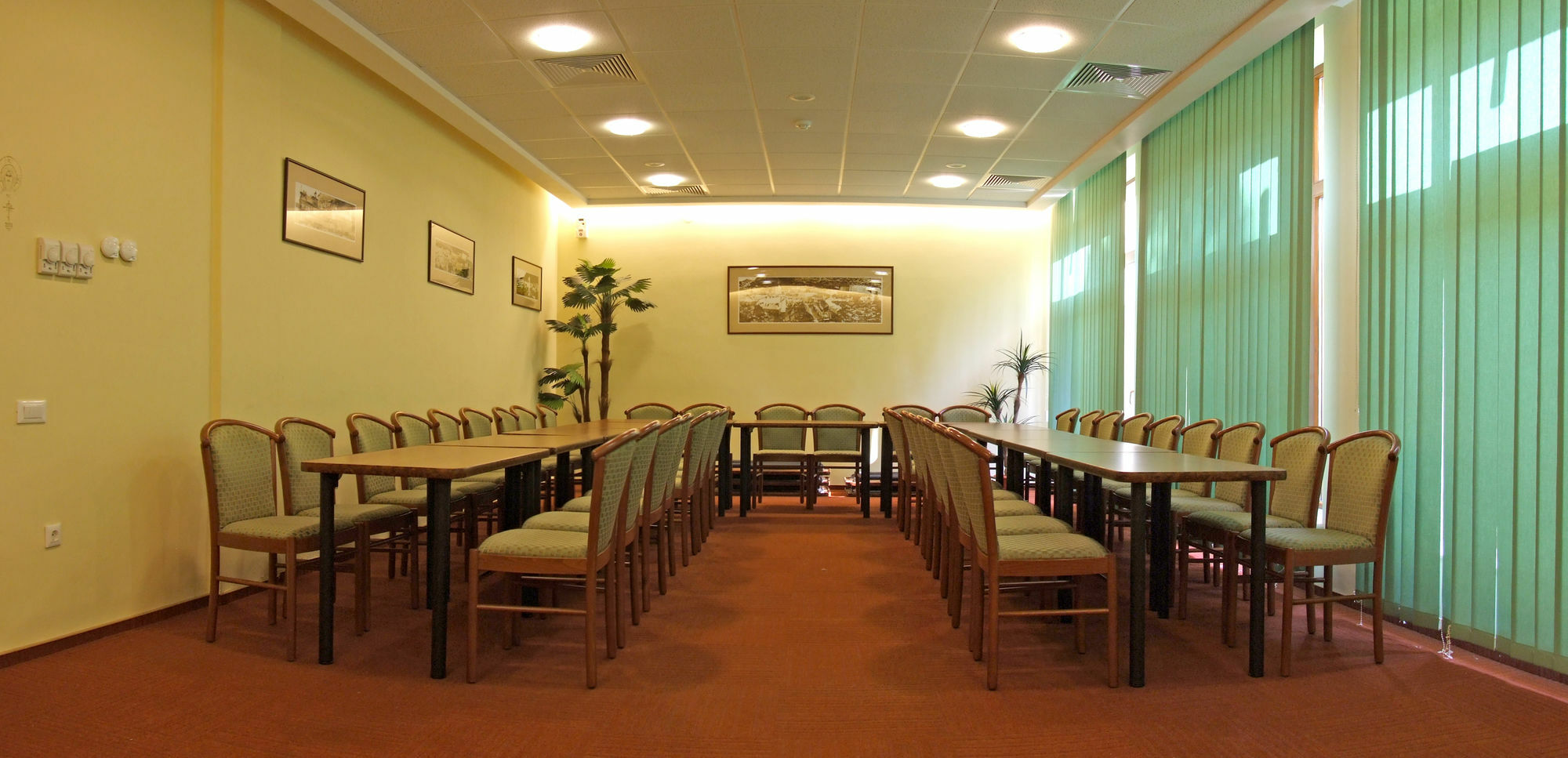 Hotel Braszów Zewnętrze zdjęcie